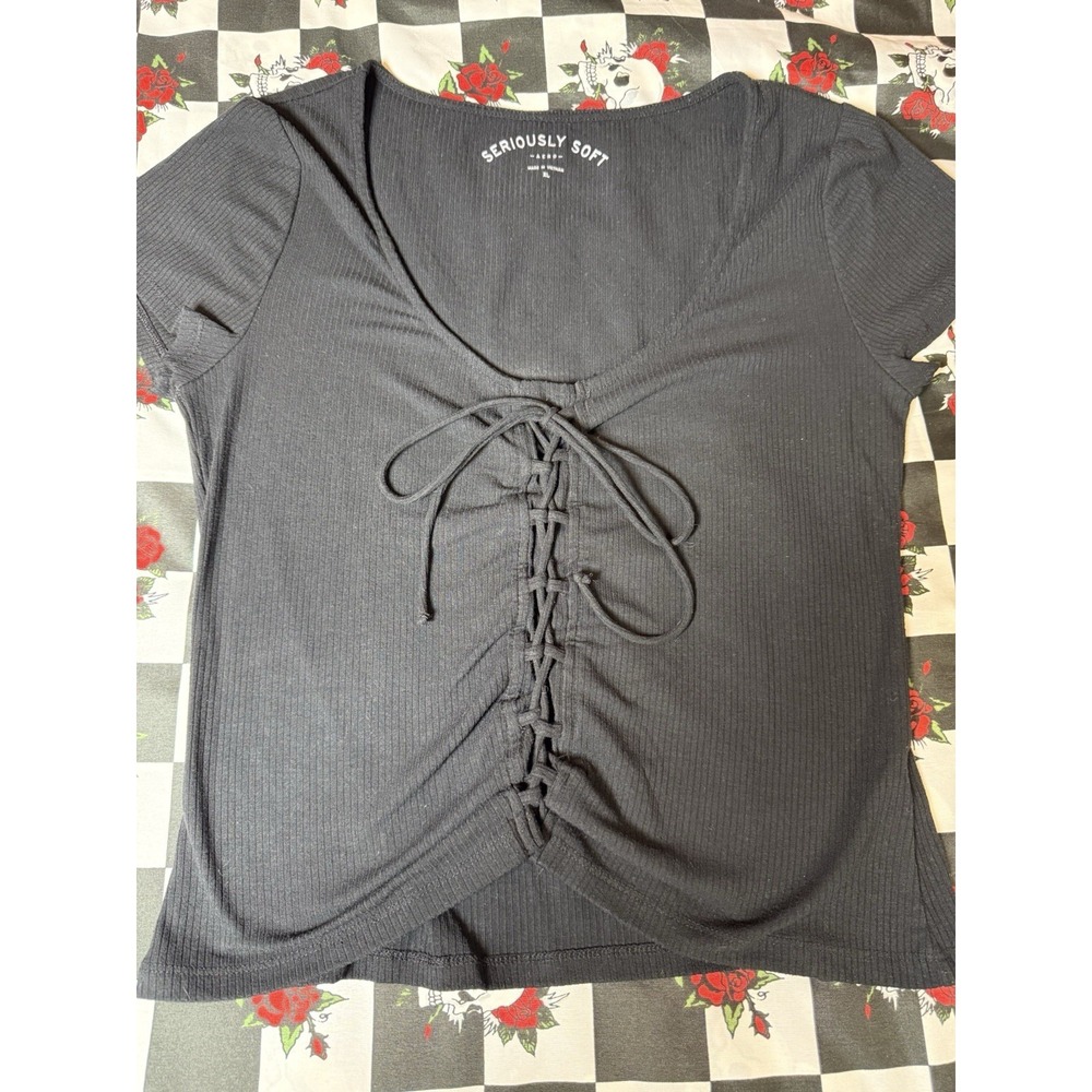 Aero Seriously Soft Lace Up Ribbed Top Women's Size XL Black Short Sleeve